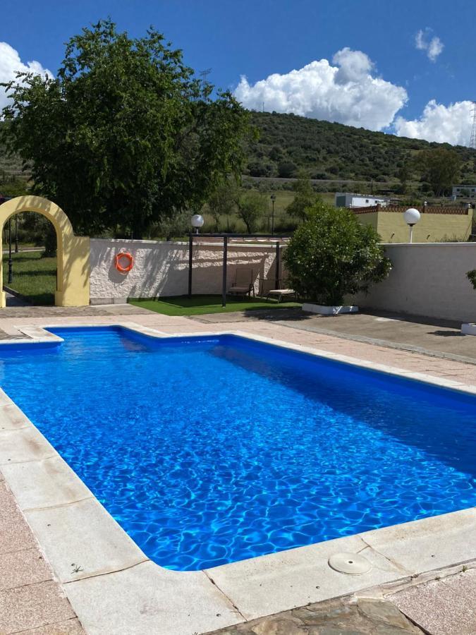 Casa Rural Montes De Trigo Jerez De Los Caballeros Eksteriør billede